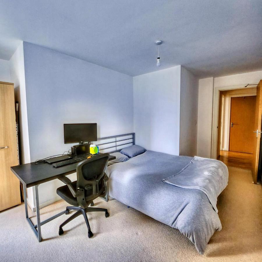 Shared Apartment - Walking From Leeds City Center Bagian luar foto