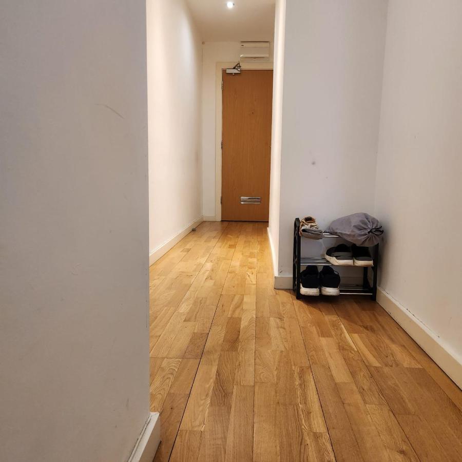 Shared Apartment - Walking From Leeds City Center Bagian luar foto