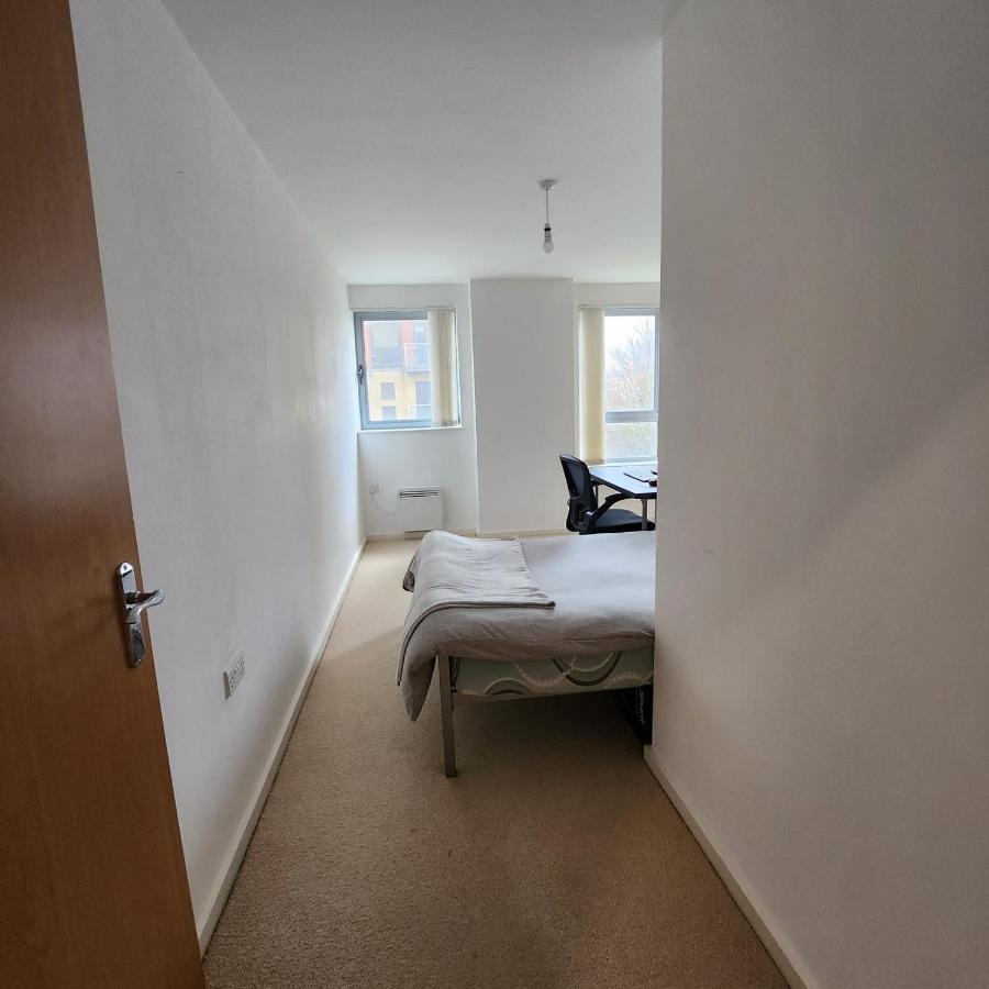 Shared Apartment - Walking From Leeds City Center Bagian luar foto